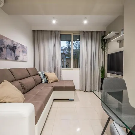 Blloku Stylish - B5 * Tirana